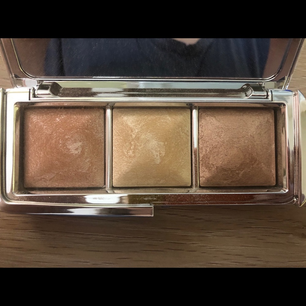 Hourglass Ambient Strobe Light Trio